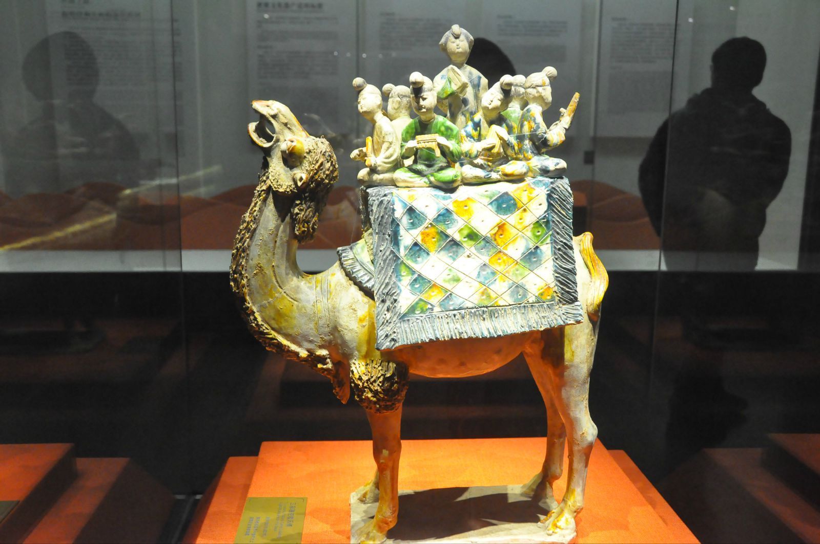 匠心獨運，藝韻千年——中國優(yōu)秀傳統(tǒng)文化中的工藝美術品